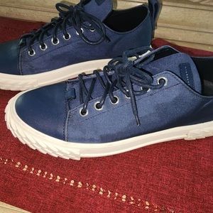 Giuseppe Zanotti navy blue sneakers.